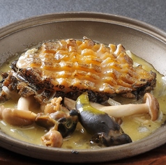 活アワビのバター焼き