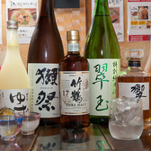 鶏料理にピッタリの種類豊富のお酒。2時間飲み放題なのでたくさん飲めますよ！