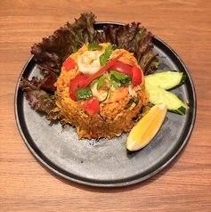 カオパットトムヤム(トムヤム炒飯)