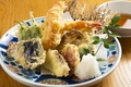 料理メニュー写真 産直鮮魚の揚げ物