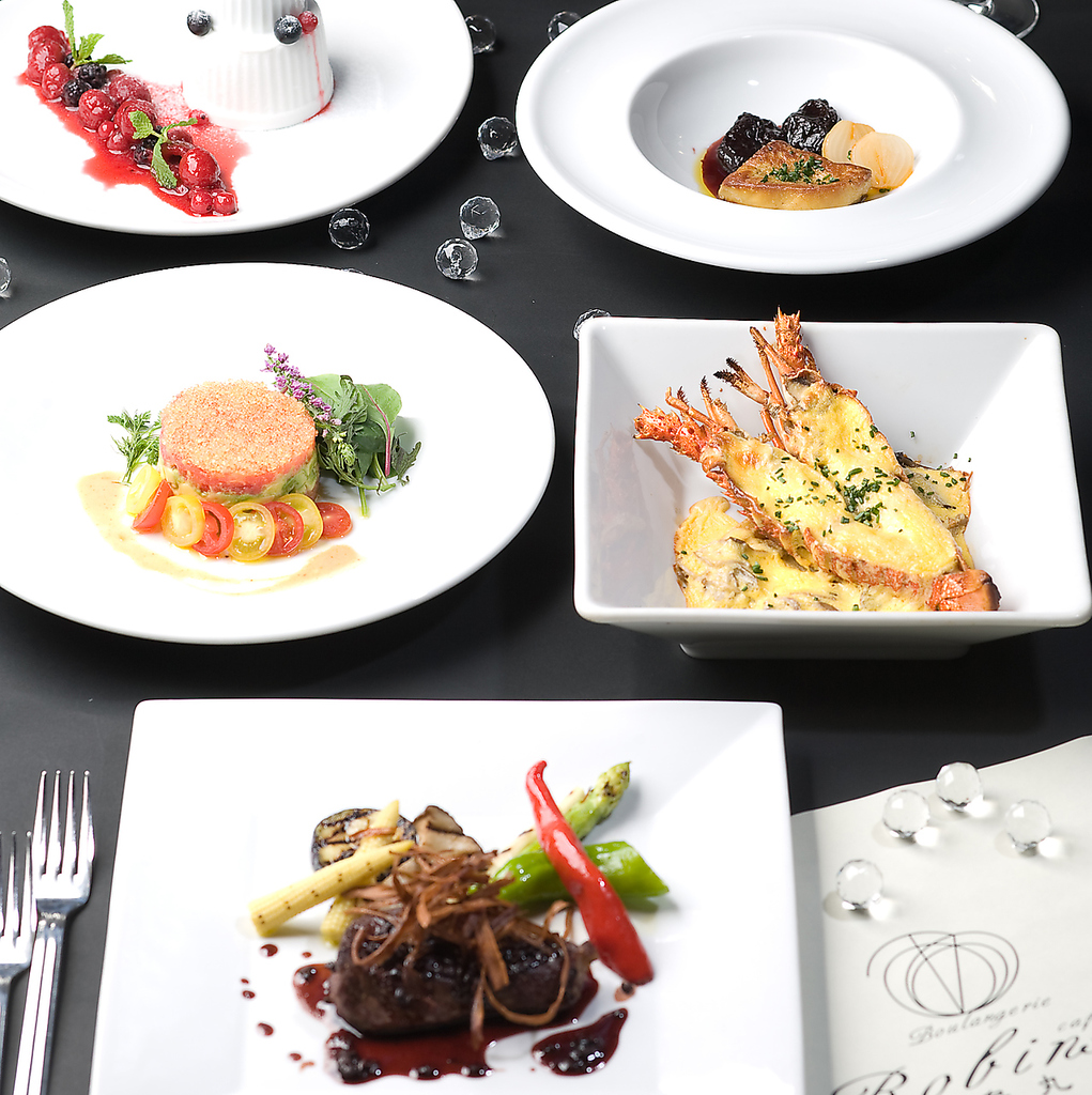 旬の食材を使用したご宴会に最適なコースは、飲み放題付4500円～ご用意しております◎