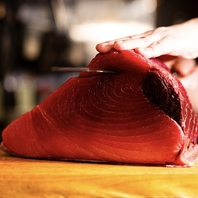 豊洲一の鮪仲卸【やま幸生本鮪】