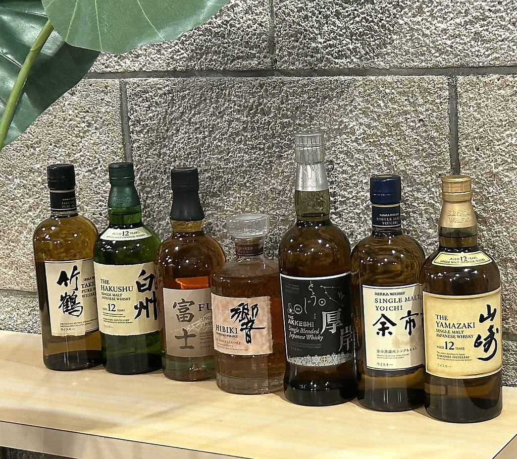 入手困難なJapanese whiskeyが豊富な品揃え♪