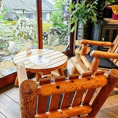 Kameoka Himeki カメオカ ヒメキの雰囲気1