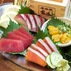 お刺身盛り合わせ