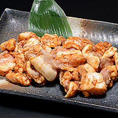 牛ホルモン(“脂”たっぷり！)/ココロ焼(心臓)　各