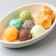 アイスクリーム食べ放題