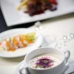 まさに！女子の特権!!全8品ボリューム満点なコースに飲み放題もついて4000円◎