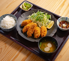 大粒カキフライ定食