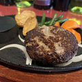 料理メニュー写真 鉄板ミンチステーキ (200g)
