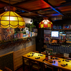 空腹鶏 ハングリーチキン 神田駅店の雰囲気2