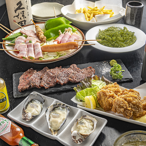 市場直送の海鮮を使用したお刺身やこだわりの串料理等を存分にお楽しみいただけます。