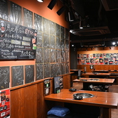 【当店の特徴】席が広い・無料Wi-Fiあり・店外喫煙スペース有・エレベーター有