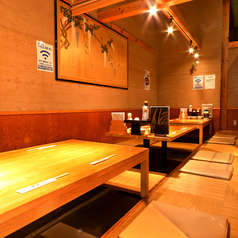 寿司を堪能するも良し、種類豊富な一品料理で乾杯するも良し。