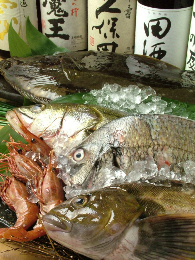 全国から直送される鮮魚を職人が逸品料理に仕上げます。