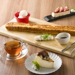 美味しいお料理を食べた後のお口直しに当店のシェフ手作りのデザートはいかがでしょうか？