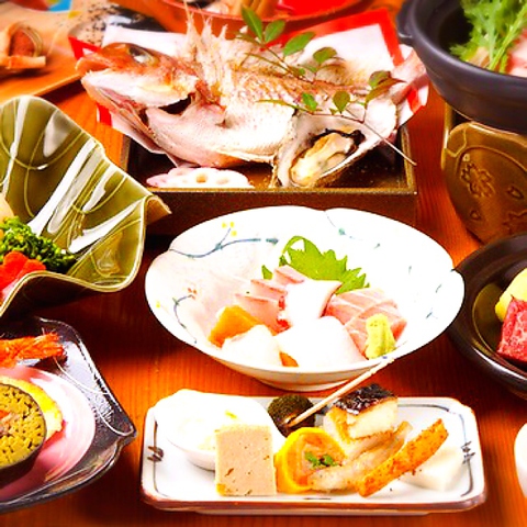 日本海の鮮魚と山陰の味覚を使った本格京料理を堪能できる隠れ家のような落ち着いた店