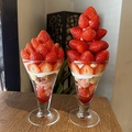 料理メニュー写真&nbsp;いちごパフェ