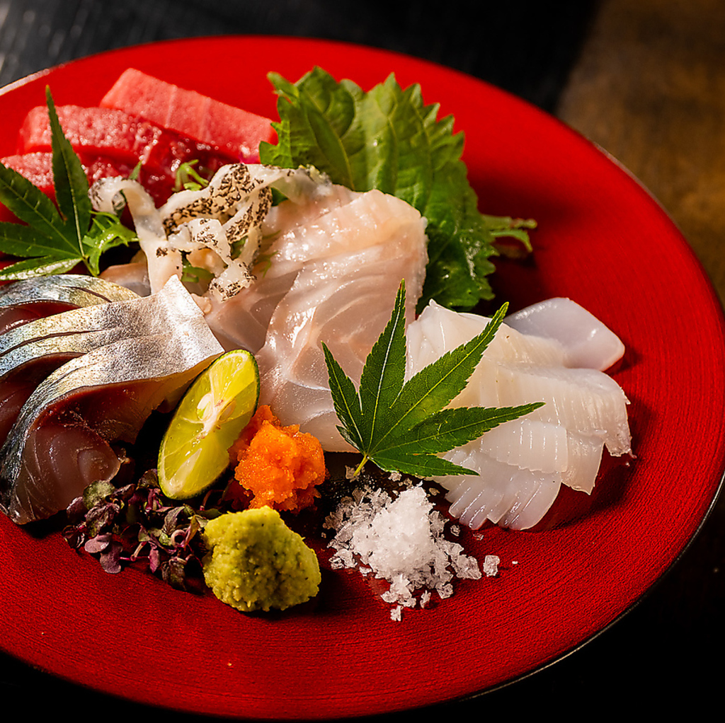 旬の鮮魚満載です。