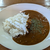 カレーご飯大盛無料（２種類のみ）