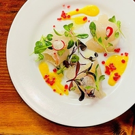 港から直送される鮮魚で作る絶品カルパッチョ☆