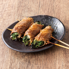 牛肉のカイワレ肉巻き串