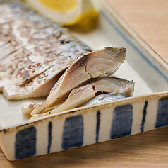 シメサバの炙り