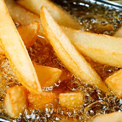 皮付きフライドポテト