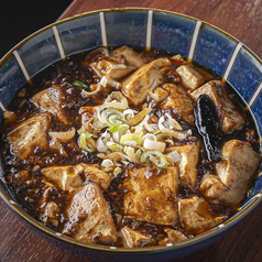 【大人気！麻婆豆腐】秘伝の調理法が光る逸品☆本場スパイスとお肉の旨みで深い味わいでリピーター続出♪の写真