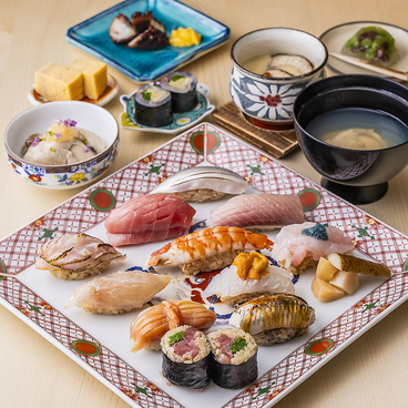 鮨 春政のおすすめ料理1