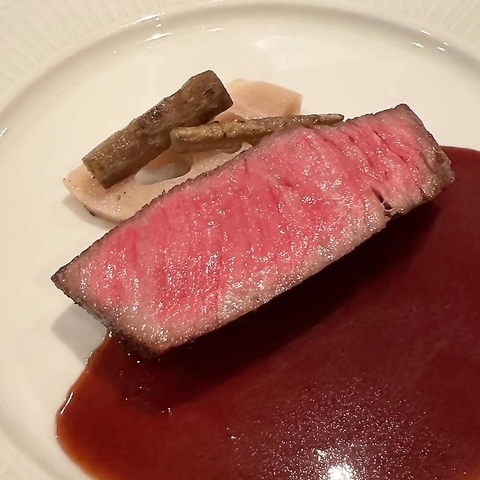 RESTAURANT TAILLAiXg^Cj