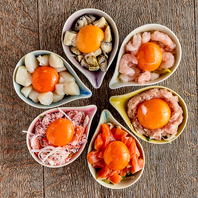 目玉商品は海鮮ユッケ！