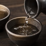 福島の地酒を常時7種類ご用意。その時期おすすめのお酒もございます。料理長こだわりの逸品と共に♪