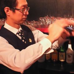 ドリンクの種類も多数！お酒に合う料理と愉しんで…♪