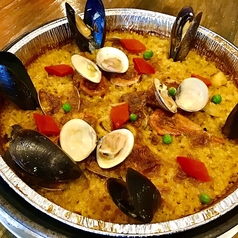 当店自慢の魚介類のパエリア！