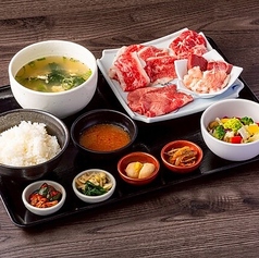人気◎選べる和牛のお肉とご飯のセットランチ!