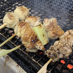 備長炭で焼き上げる炭火焼◎