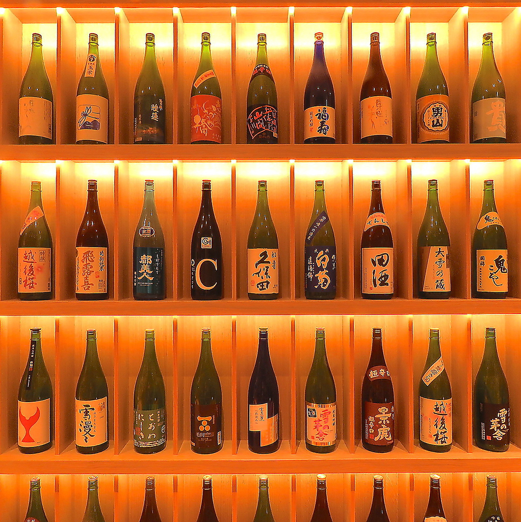 +1000円(税込)で通も唸る焼酎・地酒が飲めるプレミアム飲み放題付き★料理との相性も◎です！