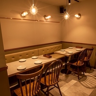 「温もりある隠れ家バル空間」