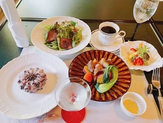 蓬生亭逸見のおすすめランチ1