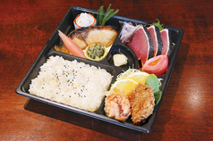 鰹のたたき弁当　※ランチタイム限定