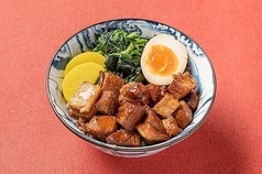 魯肉飯(ルーローハン)