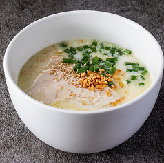 鶏白湯ラーメン