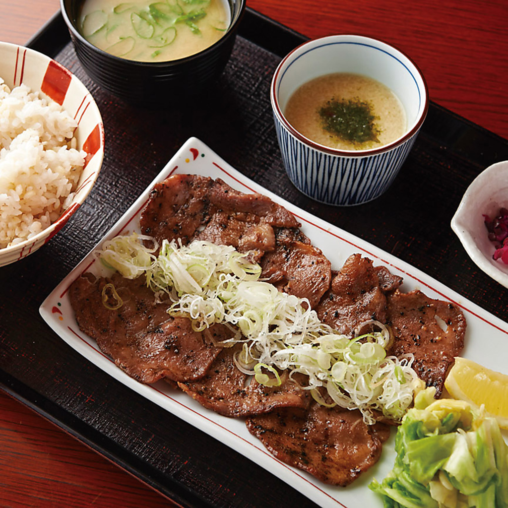 ランチで大人気★噛むほど美味しい牛たんをお召し上がりください！