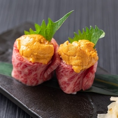 生ウニの肉巻き 2貫