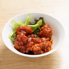 《揚げ物》ヤンニョムチキン