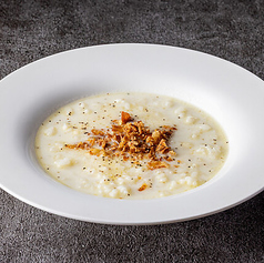 鶏白湯チーズリゾット仕立て