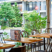 酒とワインと料理 ホリデー食堂の雰囲気3