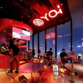 夜には、今話題のK-POPアイドルのミュージックビデオを上映中。映像と音楽に包まれるひとときを楽しみながら、韓国音楽の魅力にぜひ触れてみてください。