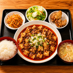 餃子麻辣酒場のコース写真